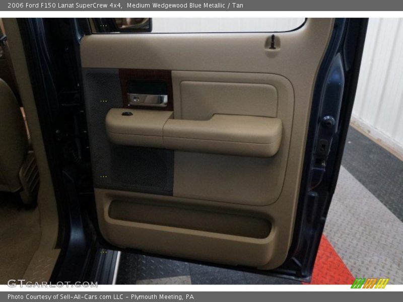 Medium Wedgewood Blue Metallic / Tan 2006 Ford F150 Lariat SuperCrew 4x4