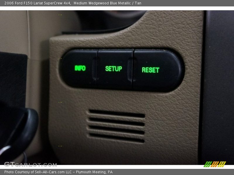 Medium Wedgewood Blue Metallic / Tan 2006 Ford F150 Lariat SuperCrew 4x4