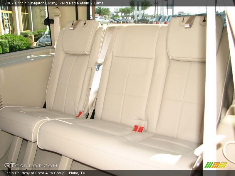 Vivid Red Metallic / Camel 2007 Lincoln Navigator Luxury