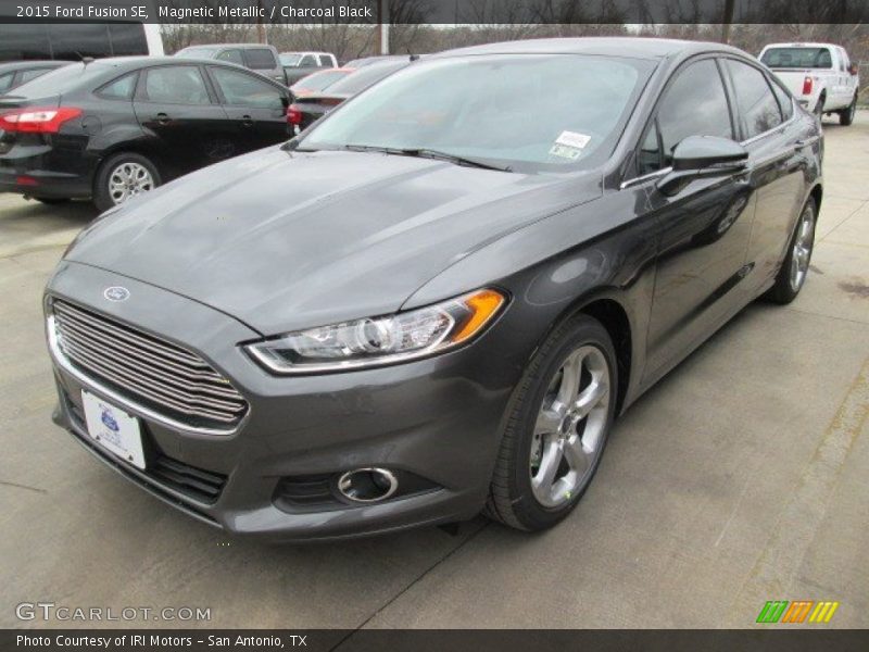 Magnetic Metallic / Charcoal Black 2015 Ford Fusion SE