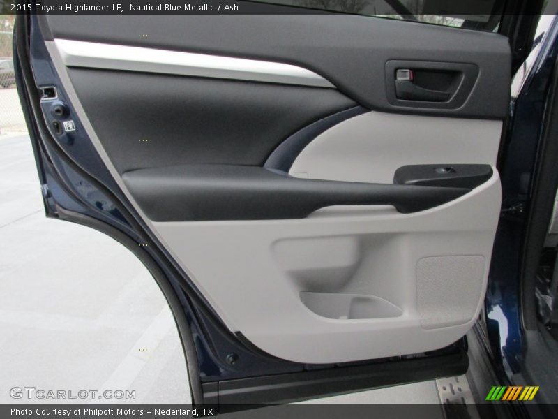 Door Panel of 2015 Highlander LE