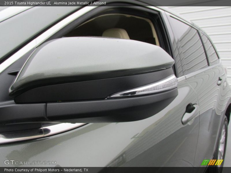 Alumina Jade Metallic / Almond 2015 Toyota Highlander LE