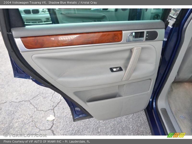 Door Panel of 2004 Touareg V6