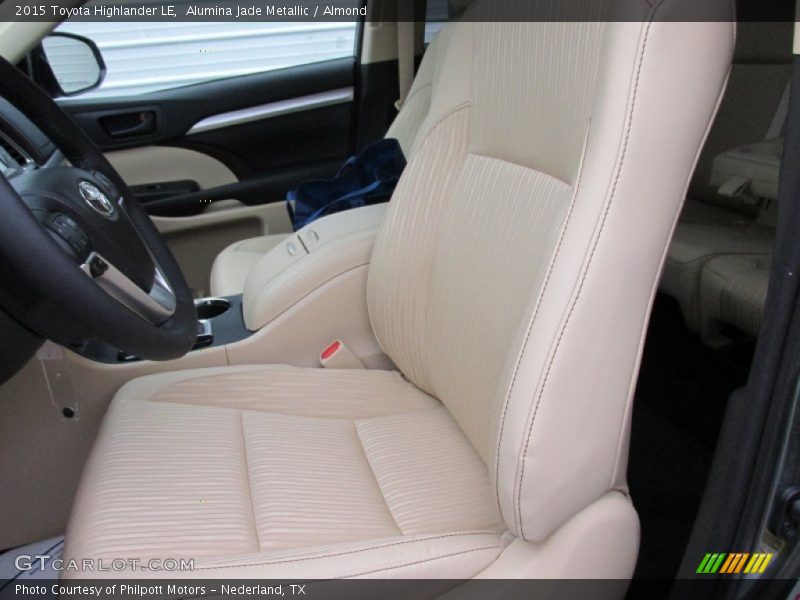 Alumina Jade Metallic / Almond 2015 Toyota Highlander LE
