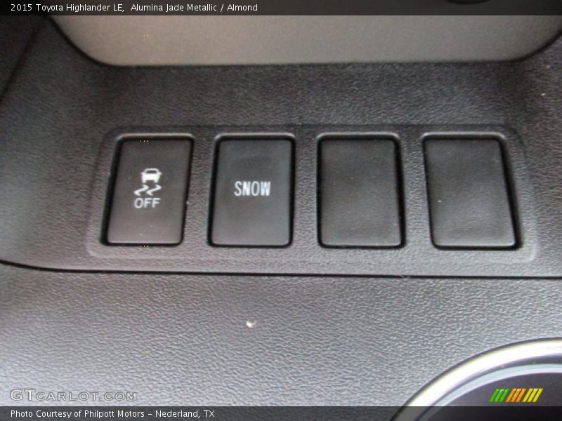 Alumina Jade Metallic / Almond 2015 Toyota Highlander LE