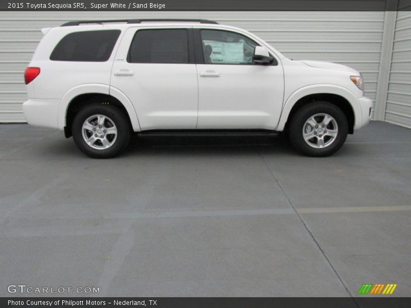 Super White / Sand Beige 2015 Toyota Sequoia SR5