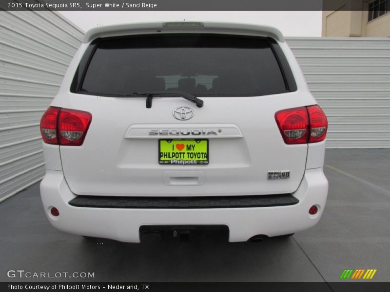 Super White / Sand Beige 2015 Toyota Sequoia SR5