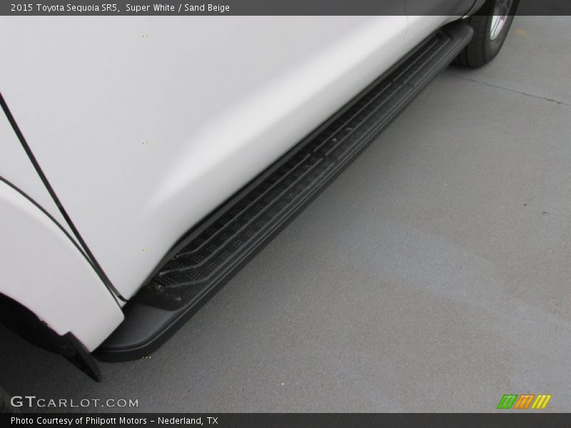 Super White / Sand Beige 2015 Toyota Sequoia SR5
