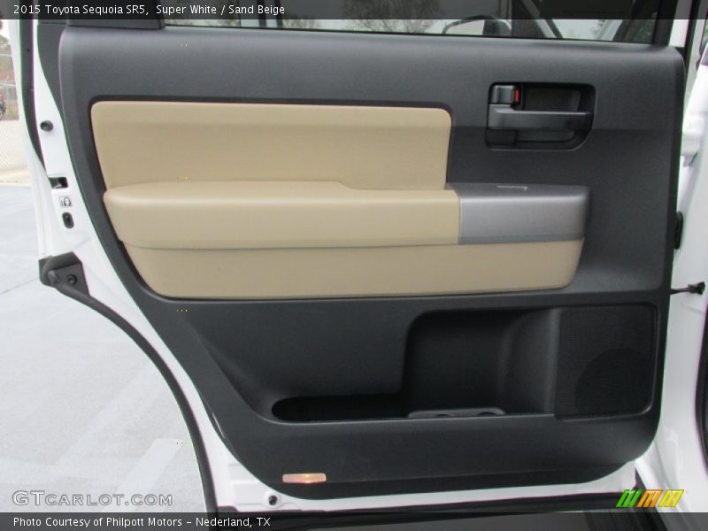 Super White / Sand Beige 2015 Toyota Sequoia SR5