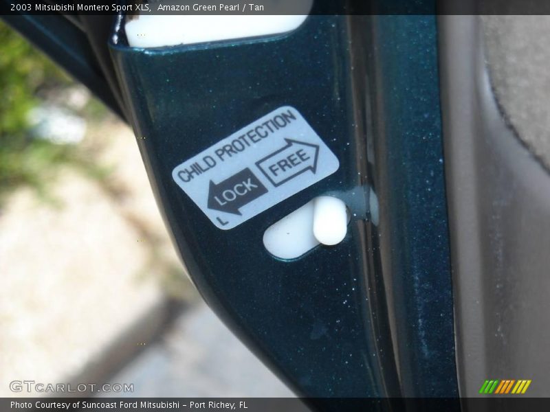 Amazon Green Pearl / Tan 2003 Mitsubishi Montero Sport XLS