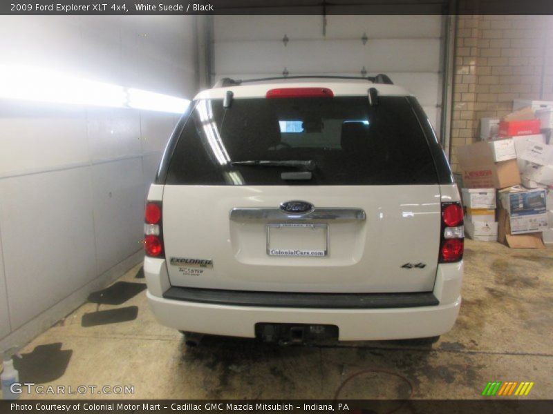 White Suede / Black 2009 Ford Explorer XLT 4x4