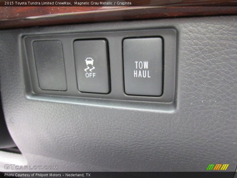 Magnetic Gray Metallic / Graphite 2015 Toyota Tundra Limited CrewMax