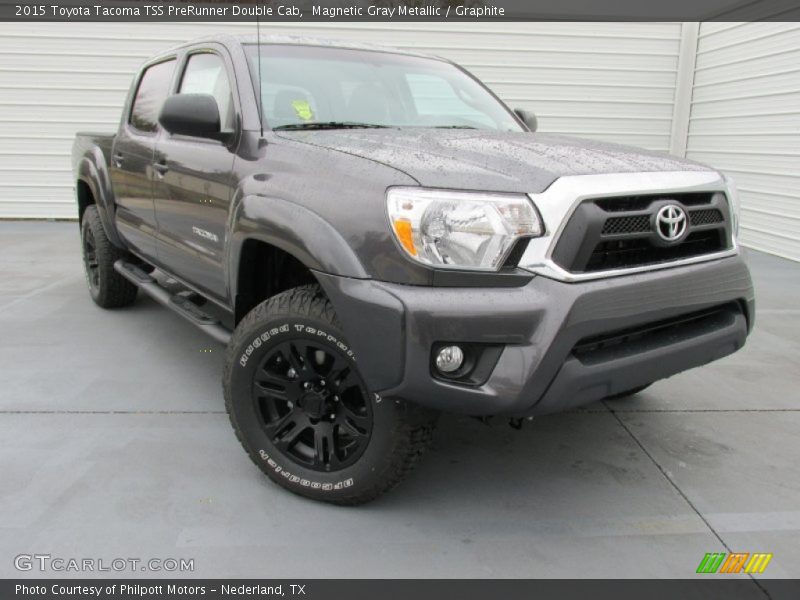 Front 3/4 View of 2015 Tacoma TSS PreRunner Double Cab