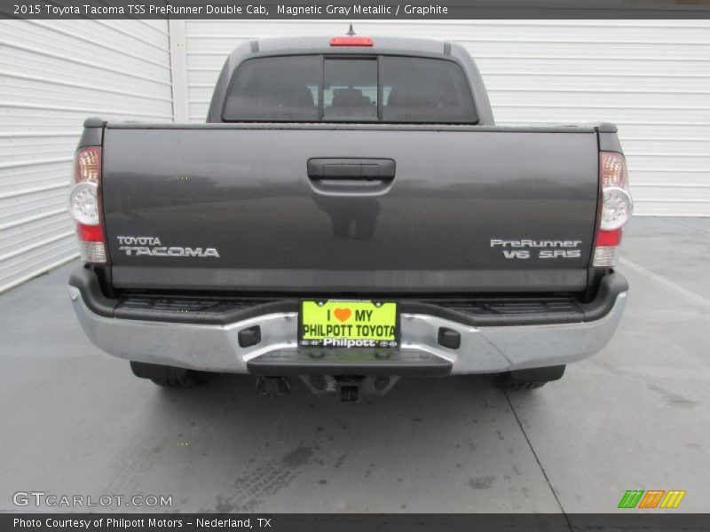 Magnetic Gray Metallic / Graphite 2015 Toyota Tacoma TSS PreRunner Double Cab