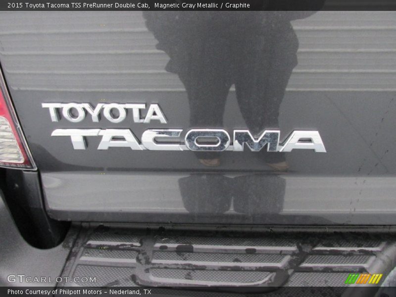 Magnetic Gray Metallic / Graphite 2015 Toyota Tacoma TSS PreRunner Double Cab