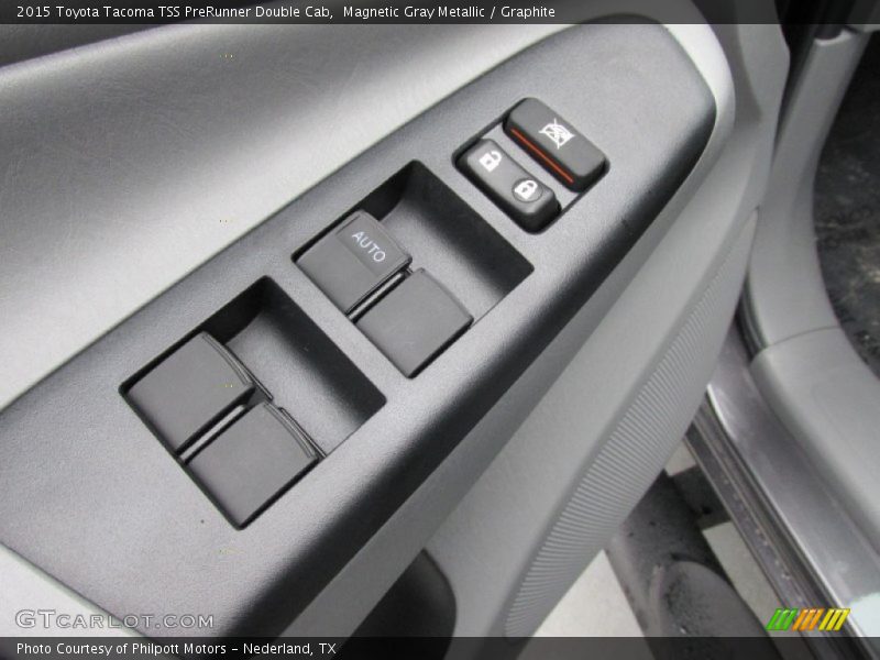 Magnetic Gray Metallic / Graphite 2015 Toyota Tacoma TSS PreRunner Double Cab