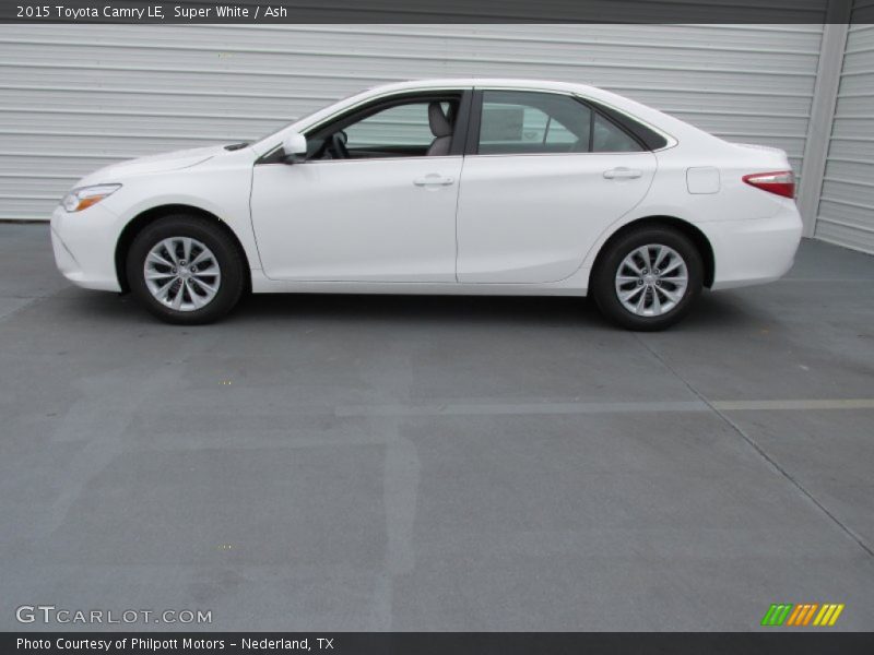Super White / Ash 2015 Toyota Camry LE