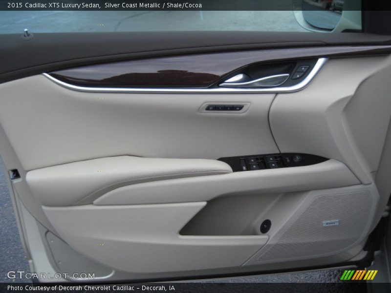 Silver Coast Metallic / Shale/Cocoa 2015 Cadillac XTS Luxury Sedan