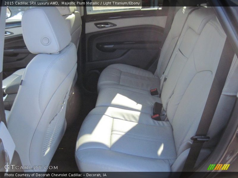 Majestic Plum Metallic / Light Titanium/Ebony 2015 Cadillac SRX Luxury AWD