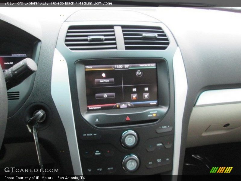 Tuxedo Black / Medium Light Stone 2015 Ford Explorer XLT
