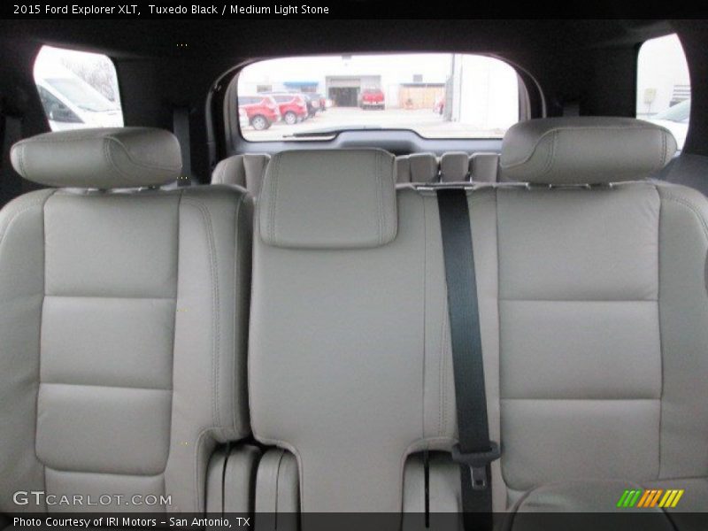 Tuxedo Black / Medium Light Stone 2015 Ford Explorer XLT