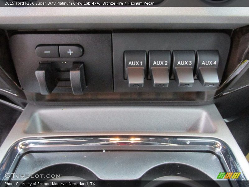 Controls of 2015 F250 Super Duty Platinum Crew Cab 4x4