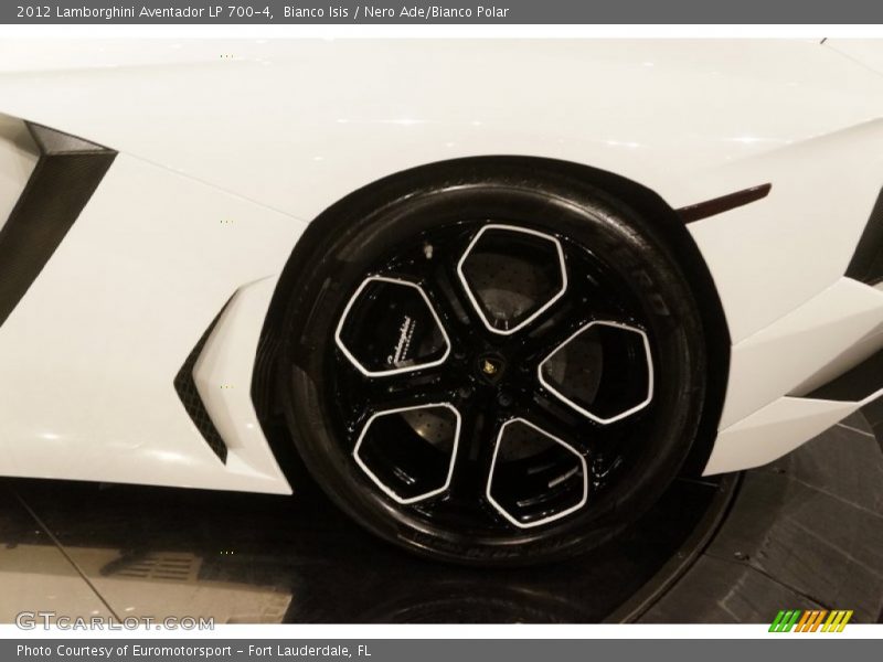  2012 Aventador LP 700-4 Wheel