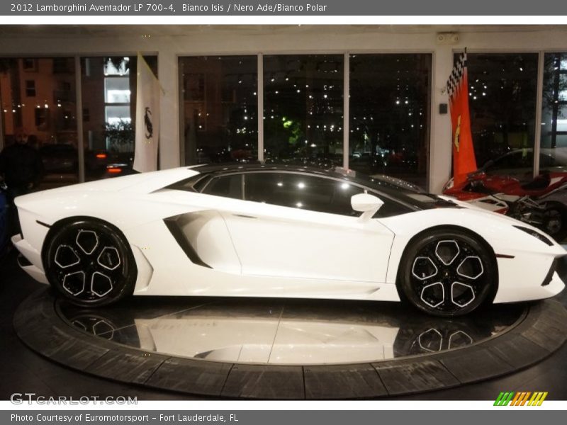 Bianco Isis / Nero Ade/Bianco Polar 2012 Lamborghini Aventador LP 700-4