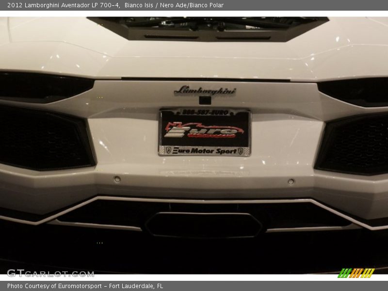 Bianco Isis / Nero Ade/Bianco Polar 2012 Lamborghini Aventador LP 700-4