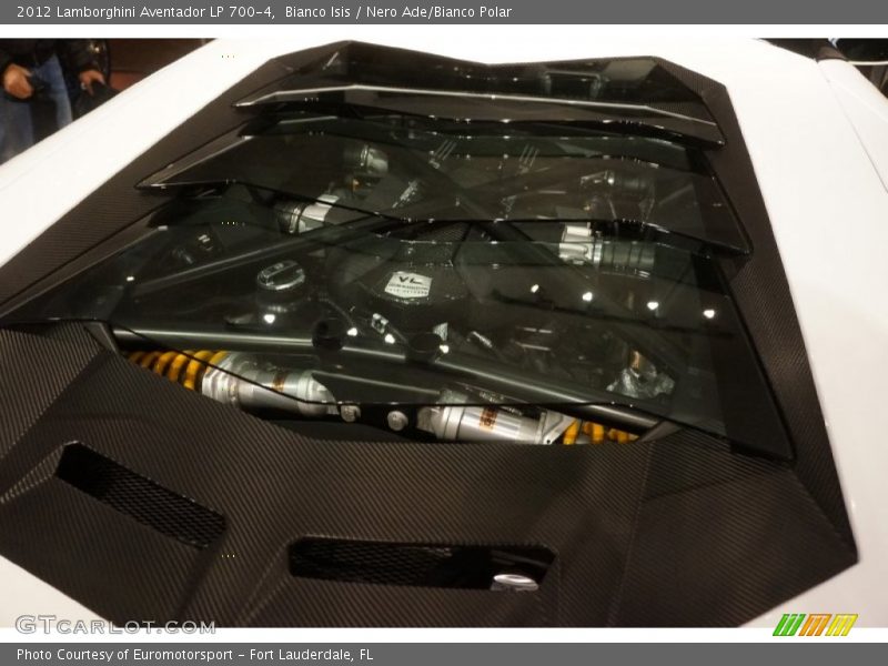 2012 Aventador LP 700-4 Engine - 6.5 Liter DOHC 48-Valve VVT V12