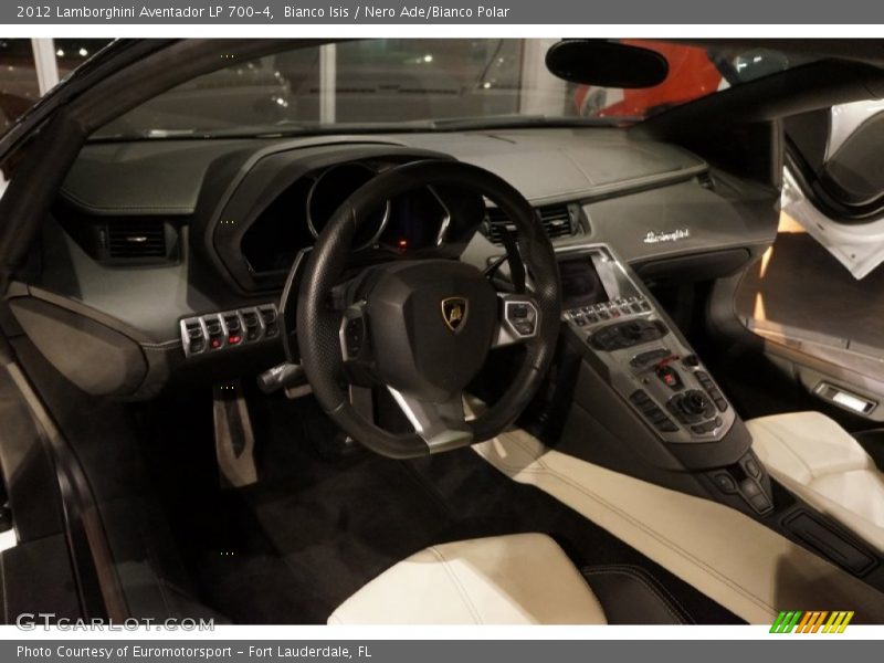 Nero Ade/Bianco Polar Interior - 2012 Aventador LP 700-4 