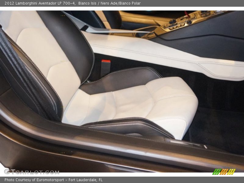 Bianco Isis / Nero Ade/Bianco Polar 2012 Lamborghini Aventador LP 700-4