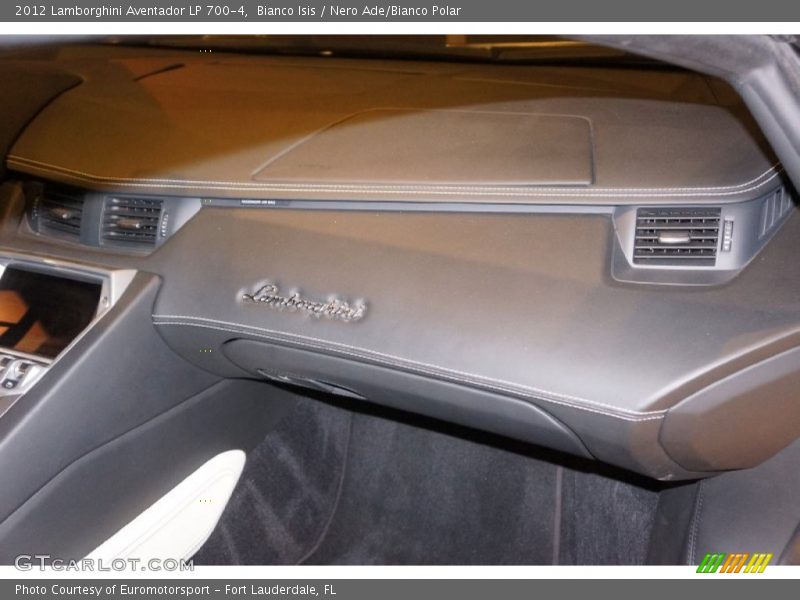 Bianco Isis / Nero Ade/Bianco Polar 2012 Lamborghini Aventador LP 700-4