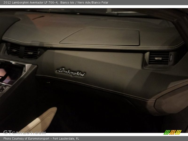 Bianco Isis / Nero Ade/Bianco Polar 2012 Lamborghini Aventador LP 700-4