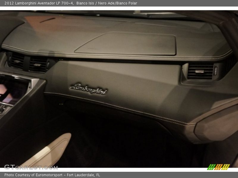 Bianco Isis / Nero Ade/Bianco Polar 2012 Lamborghini Aventador LP 700-4