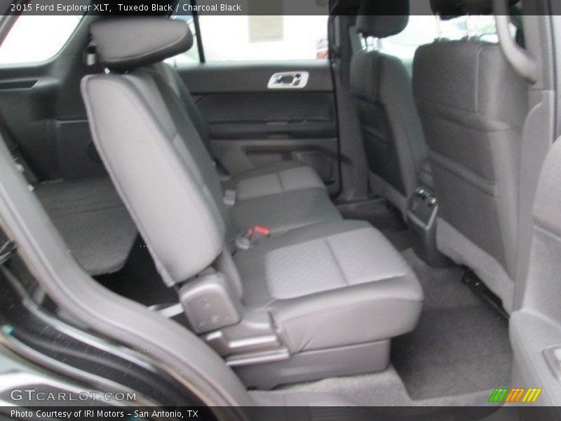 Tuxedo Black / Charcoal Black 2015 Ford Explorer XLT