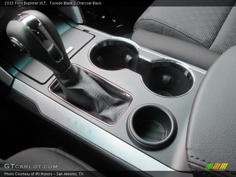 Tuxedo Black / Charcoal Black 2015 Ford Explorer XLT