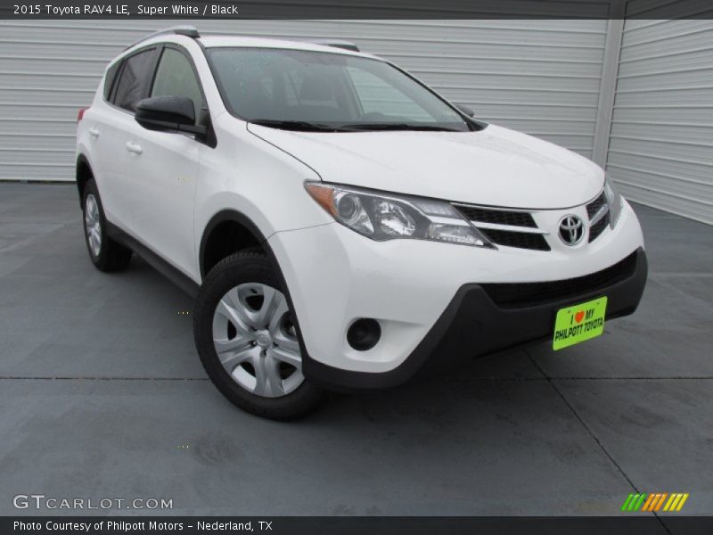 Super White / Black 2015 Toyota RAV4 LE