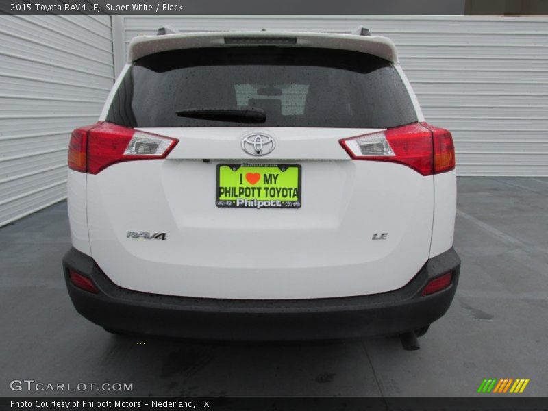 Super White / Black 2015 Toyota RAV4 LE