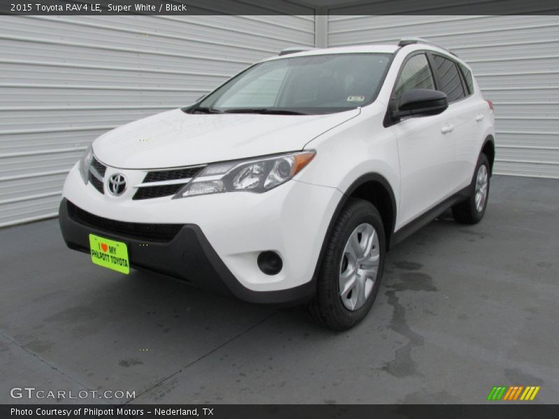 Super White / Black 2015 Toyota RAV4 LE