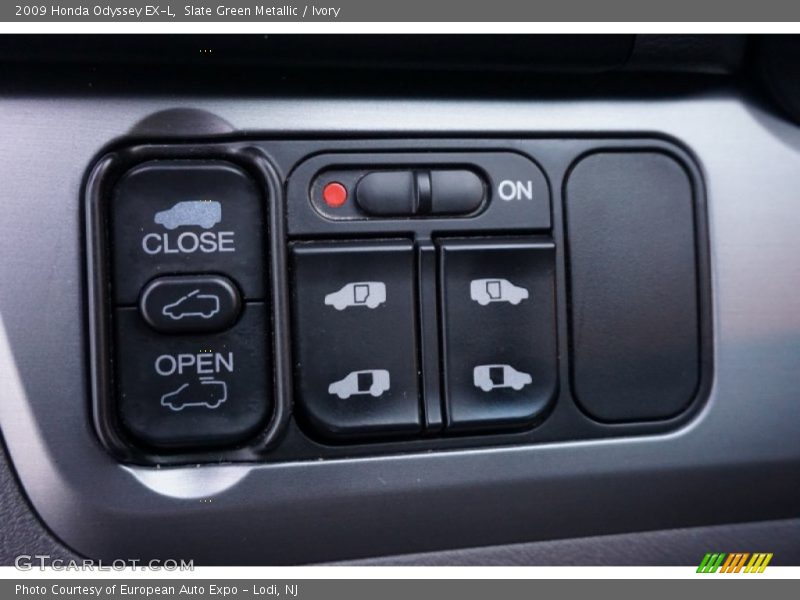 Slate Green Metallic / Ivory 2009 Honda Odyssey EX-L