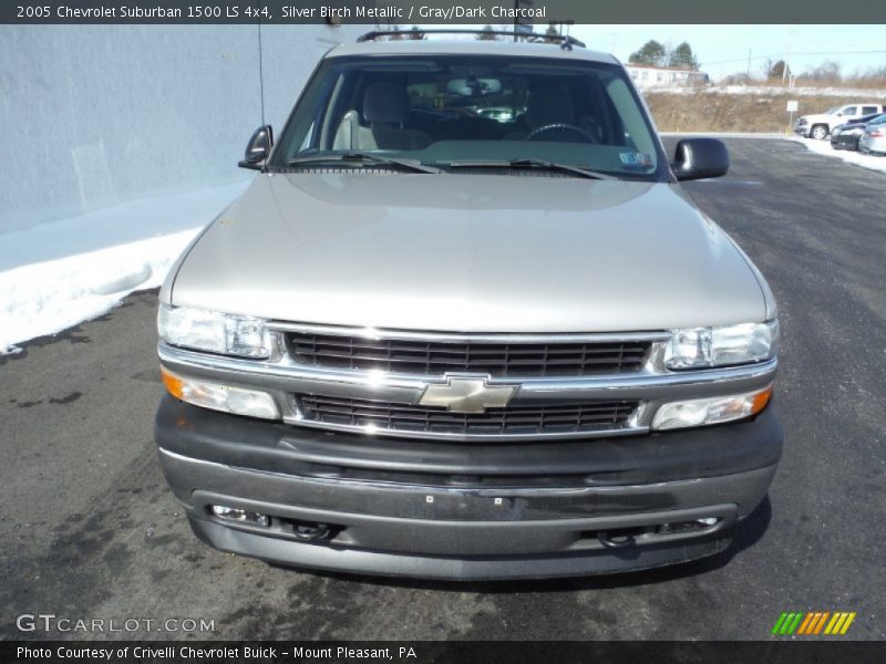 Silver Birch Metallic / Gray/Dark Charcoal 2005 Chevrolet Suburban 1500 LS 4x4