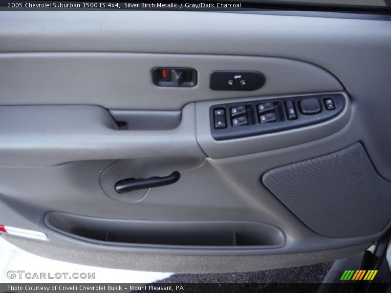 Silver Birch Metallic / Gray/Dark Charcoal 2005 Chevrolet Suburban 1500 LS 4x4