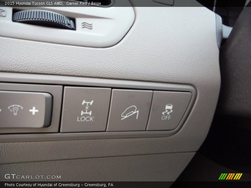 Garnet Red / Beige 2015 Hyundai Tucson GLS AWD