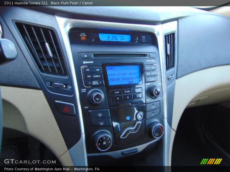 Black Plum Pearl / Camel 2011 Hyundai Sonata GLS