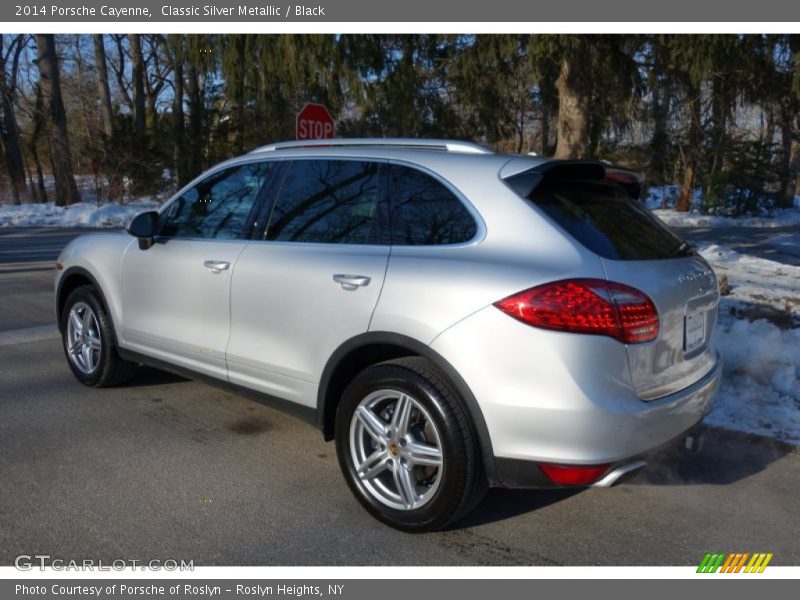 Classic Silver Metallic / Black 2014 Porsche Cayenne