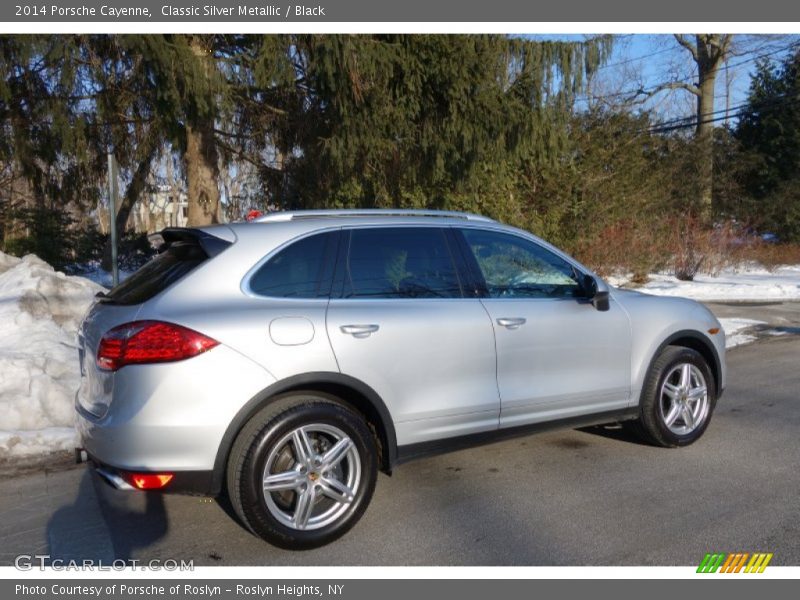 Classic Silver Metallic / Black 2014 Porsche Cayenne