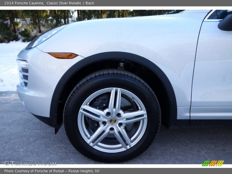 Classic Silver Metallic / Black 2014 Porsche Cayenne