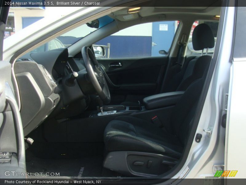 Brilliant Silver / Charcoal 2014 Nissan Maxima 3.5 S