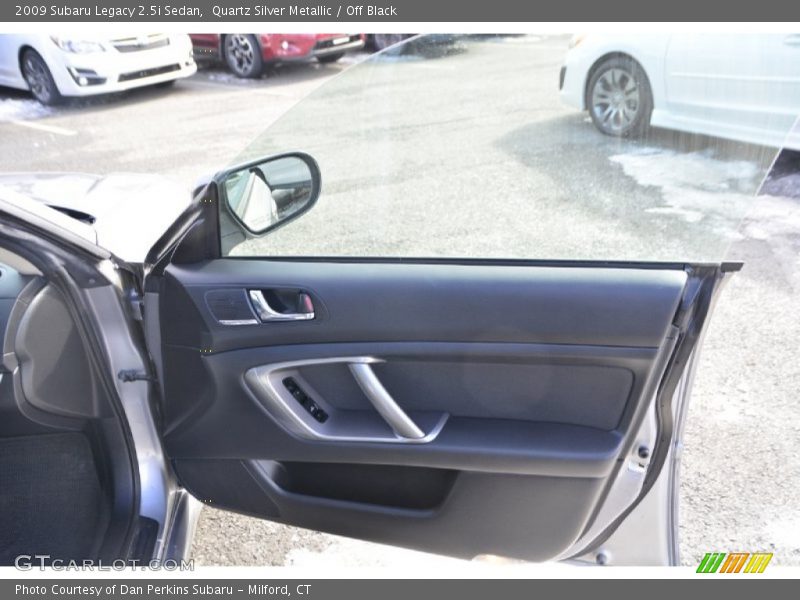 Quartz Silver Metallic / Off Black 2009 Subaru Legacy 2.5i Sedan